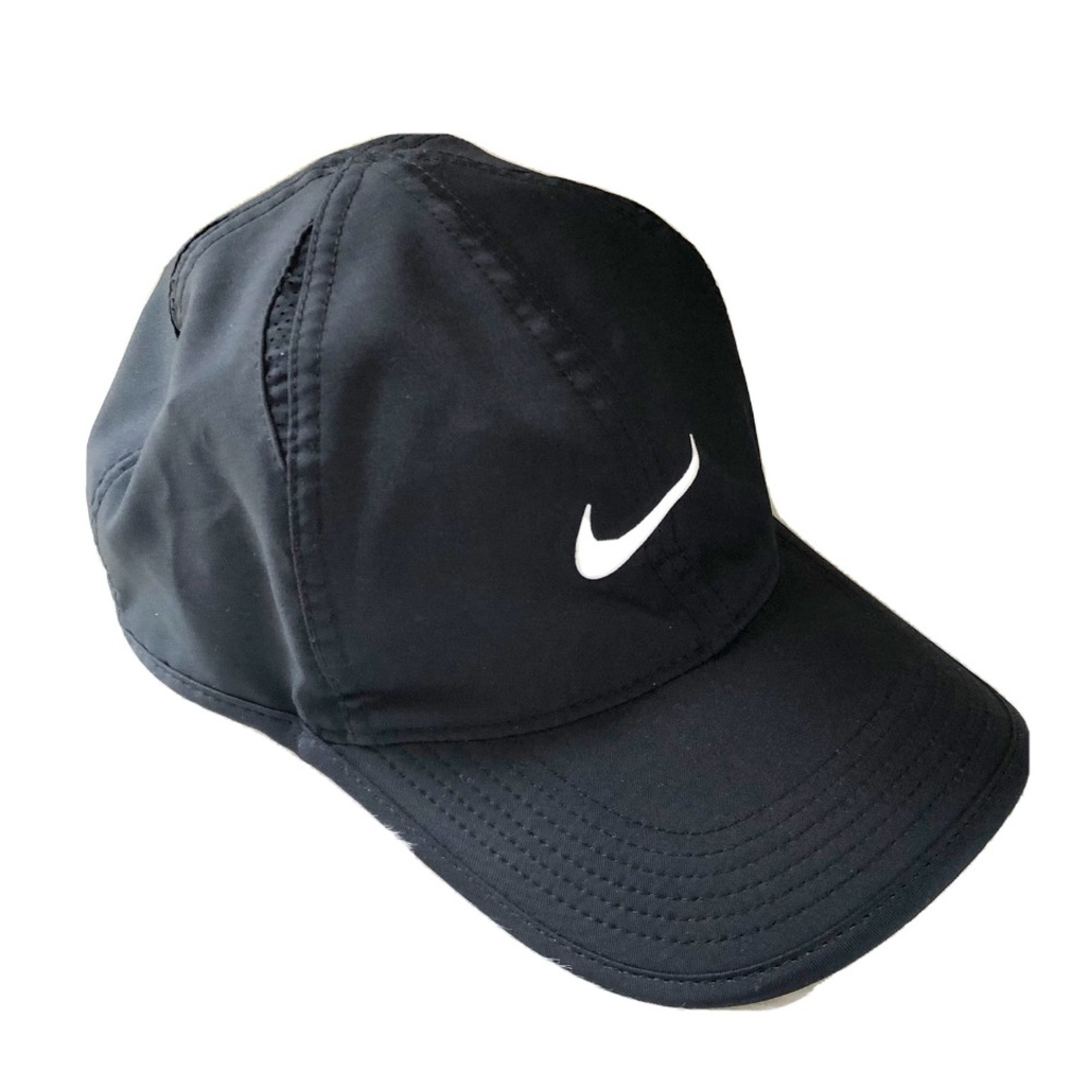 Nike Black Featherlight Baseball Cap OS